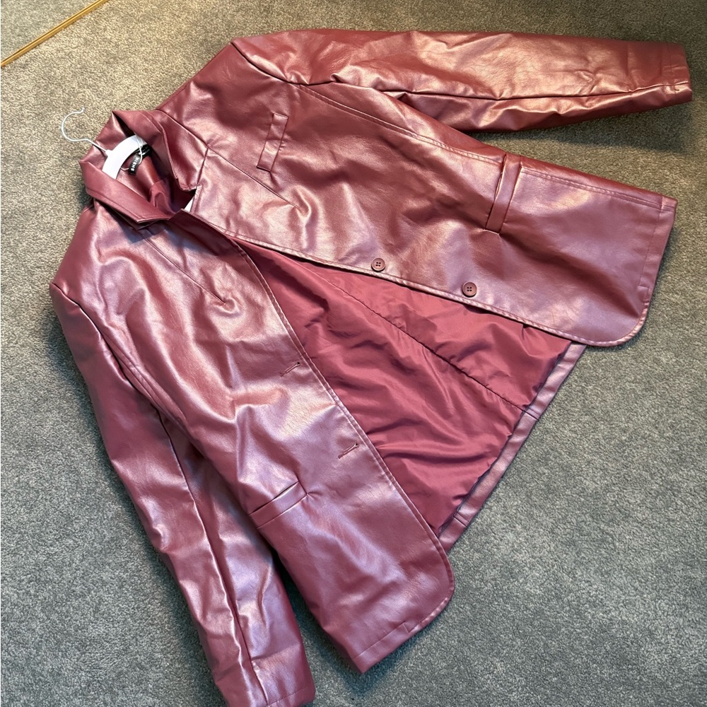 SHEIN Burgundy Blazer